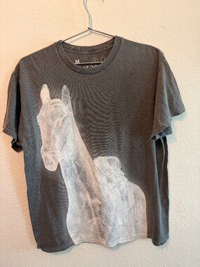 Beyonce Renaissance World Tour 2023 tee - Reneigh. Size medium